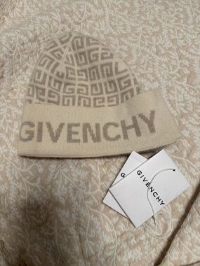 Givenchy Cream Logo Knit Beanie